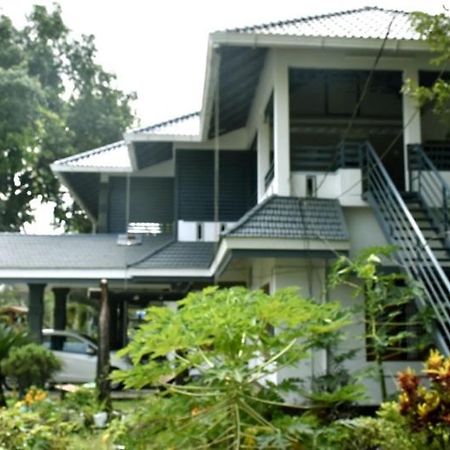 Brothers Homestay Alappuzha Εξωτερικό φωτογραφία